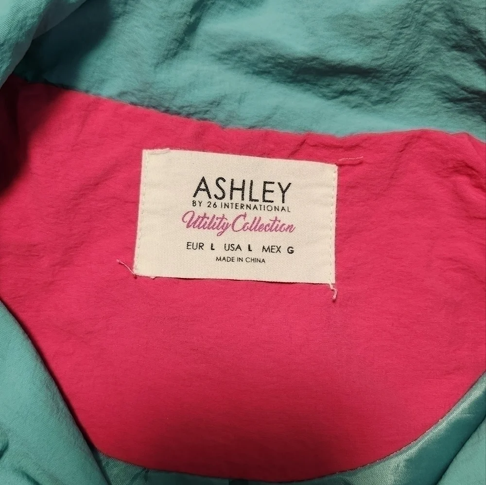 ASHLEY Half Zipper Colorblock Windbreaker Size L Colorful 90's style Lot L